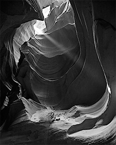 Sunbeam - Antelope Canyon by Rick Mearns