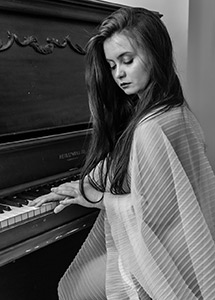 A Song Beneath Her Hands by Steve Dent