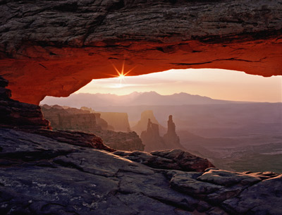 Sunrise at Mesa Arch by Gary Thompson